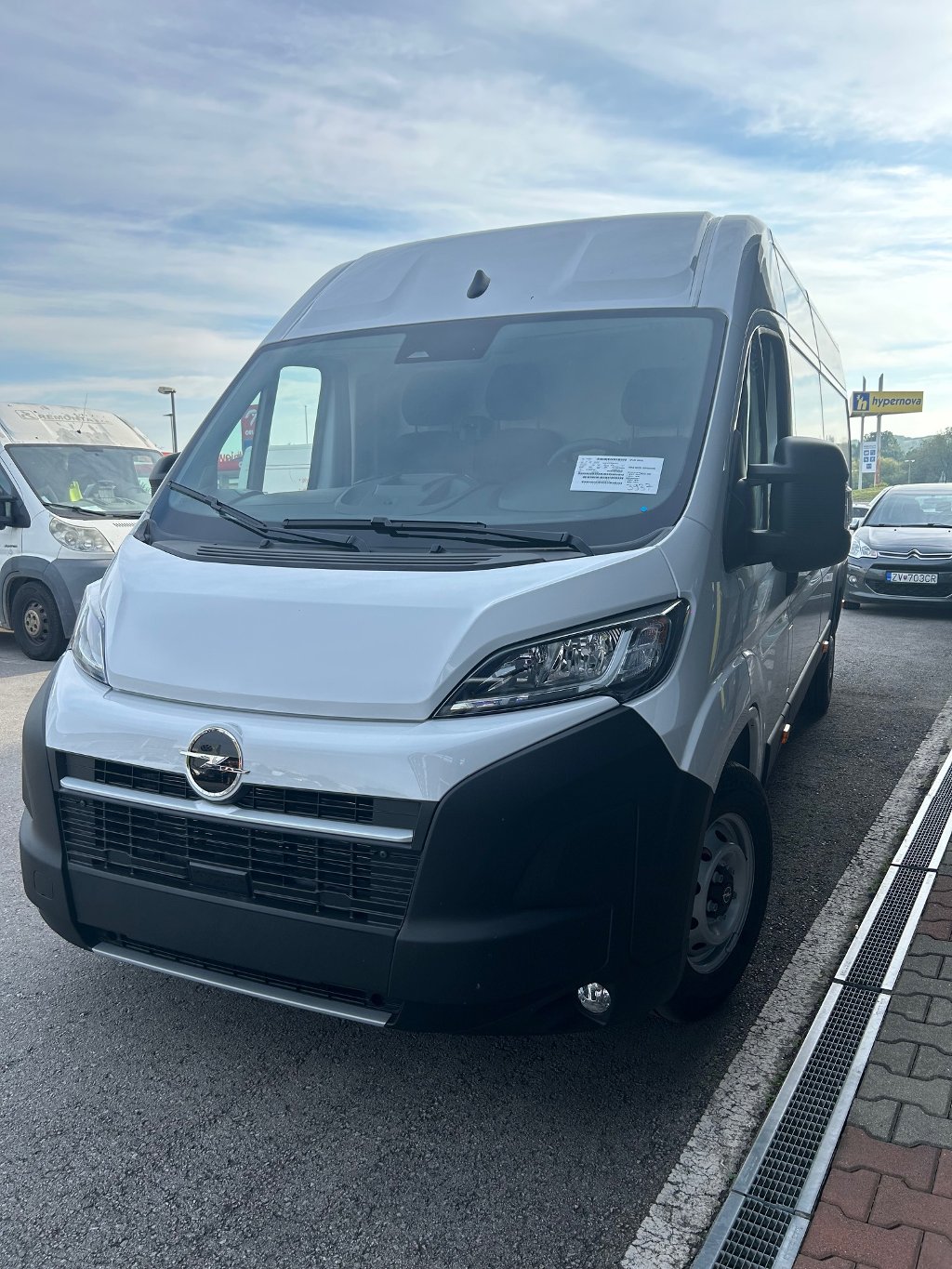 Opel Movano